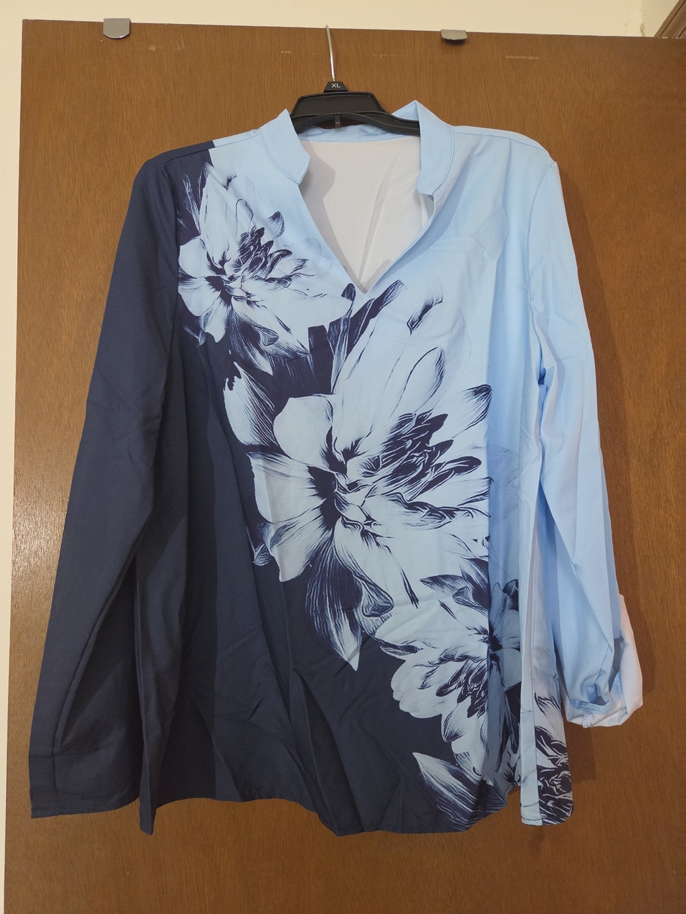 SHEIN Navy and Light Blue Floral Split-Panel Tunic